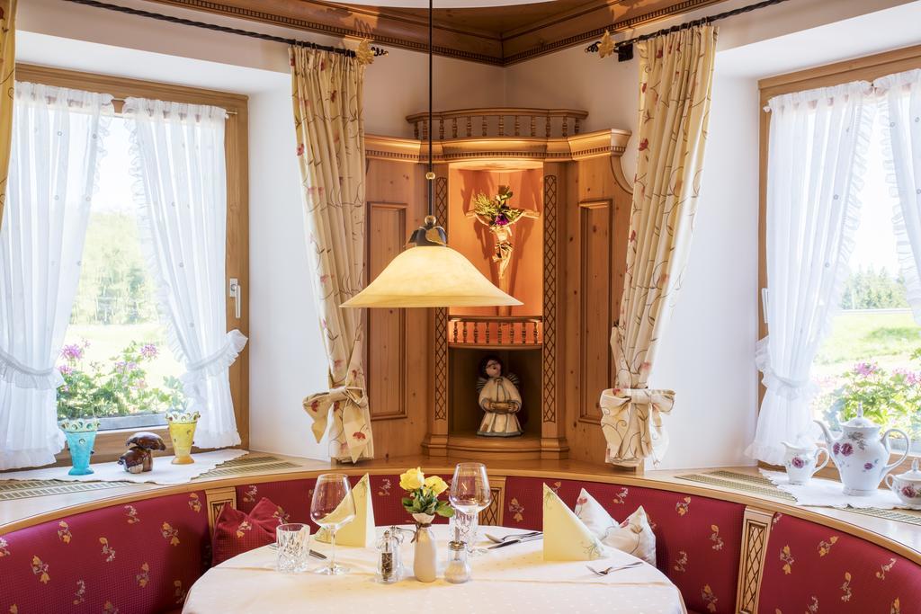 Gasthaus Zum Kreuz Sankt Märgen Exteriér fotografie